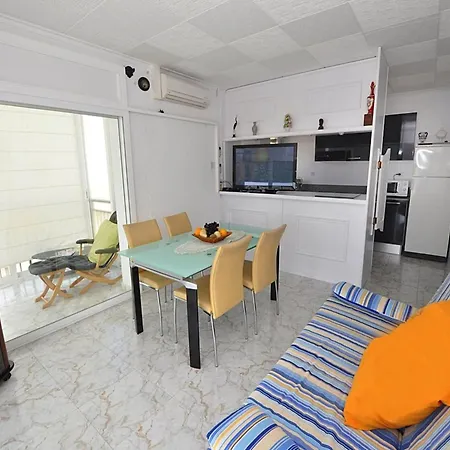 Appartement Beautiful In With Views Roses